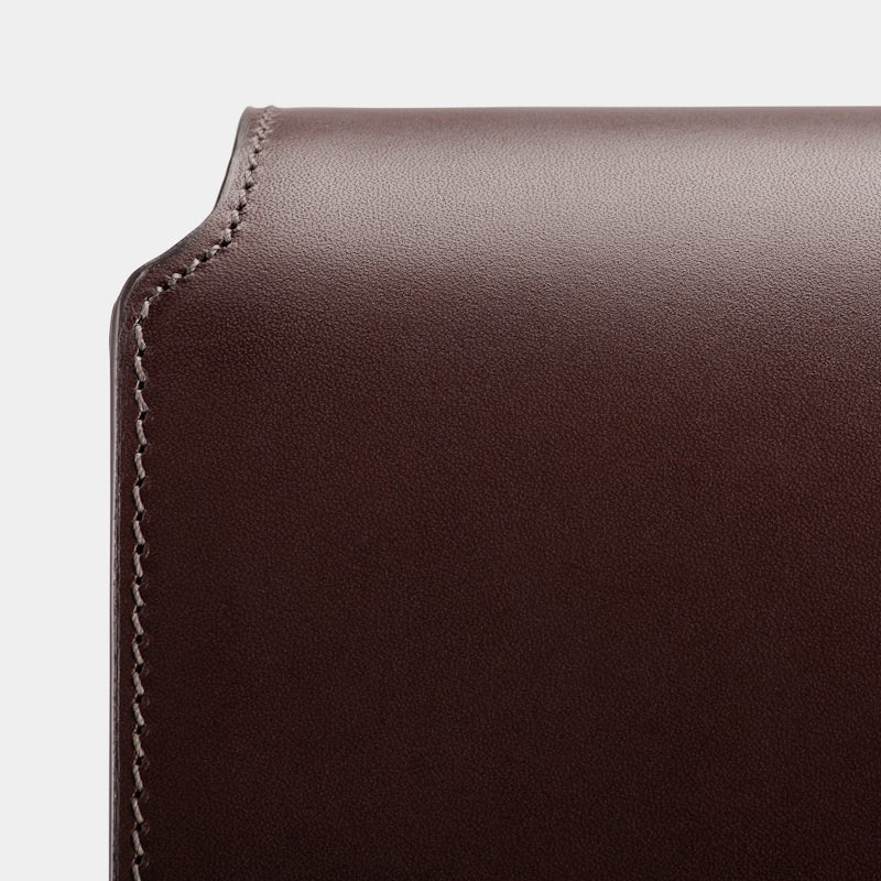 Montagu chocolate-grey